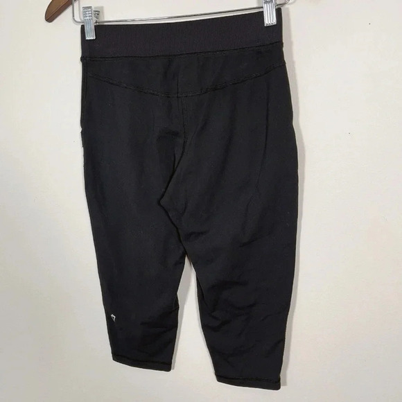 ‼️ 50%  OFF ‼️🌟⭐️✨CLEARANCE SALE ✨⭐️🌟 Ivivva By Lululemon Girl's Crop Legging - Picture 5 of 10